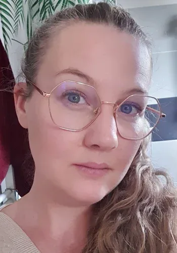 Elodie, graphiste